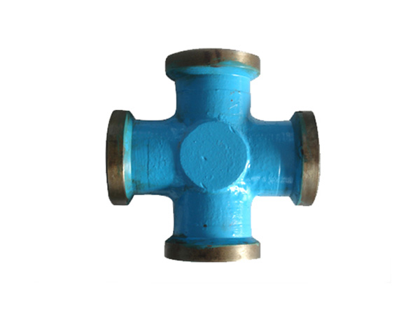 井口小四通卡箍式--Wellhead small four-way hoop type.jpg